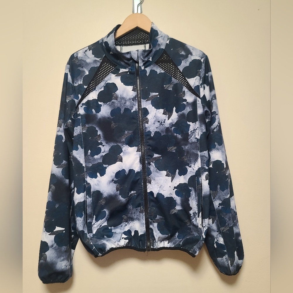 Zyia Active Blue Floral Pro Trainer Jacket size xl